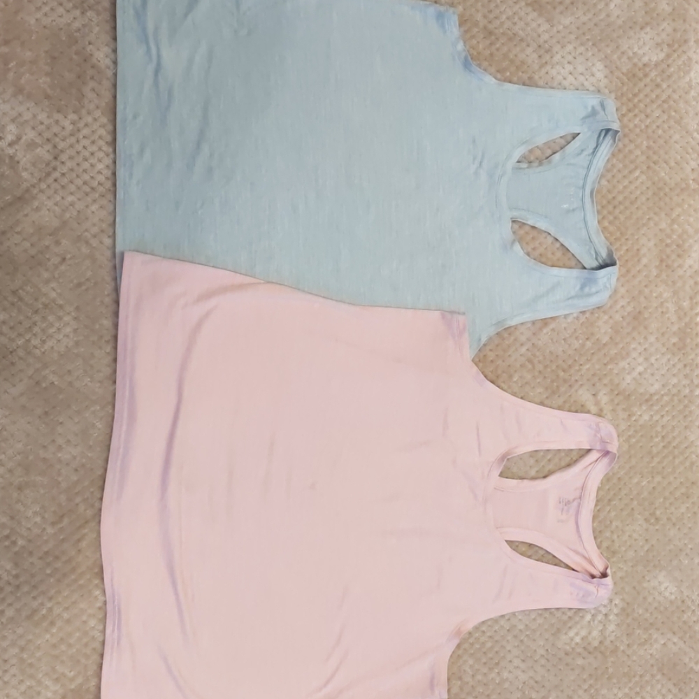 2 racerback workout tanks